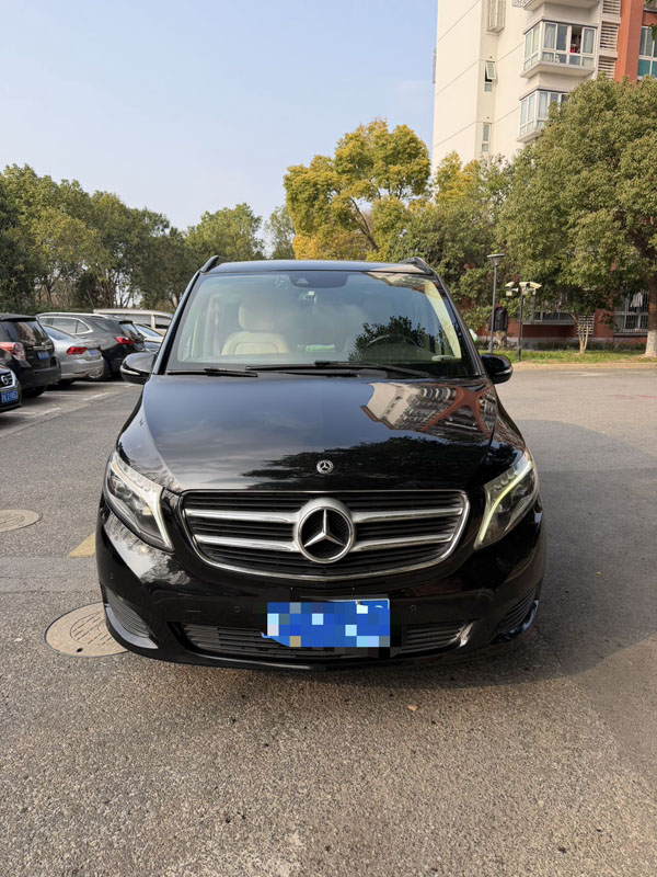 奔驰商务